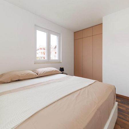 Apartments 23 And 25 With Free Private Parking Zadar Exterior foto
