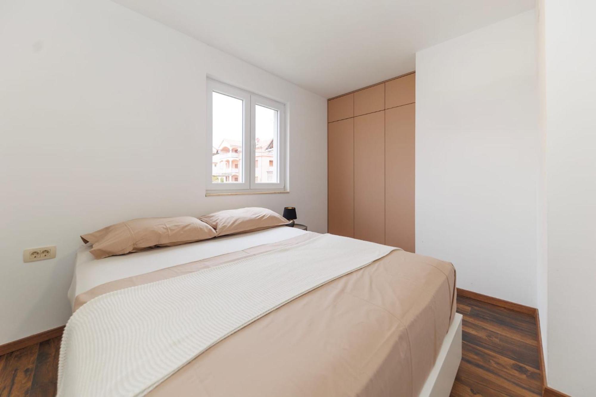 Apartments 23 And 25 With Free Private Parking Zadar Exterior foto